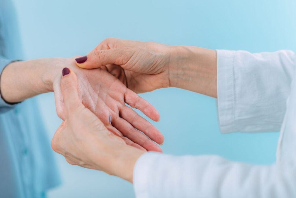 will-carpal-tunnel-cause-elbow-pain 1 - Innovative Health Care Centers
